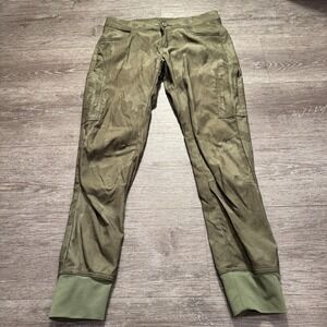 Prana Pants Womens 4 Halle Jogger II Hiking Pockets Green Camo Nylon Cargo 28x27